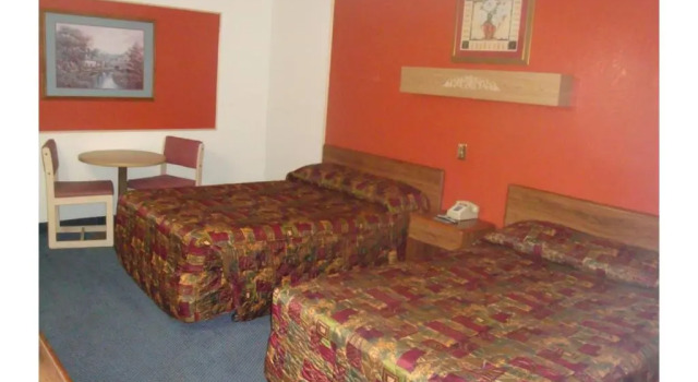 Четырёхместный номер Standard Travelers Inn by Hotel O Lake Havasu City