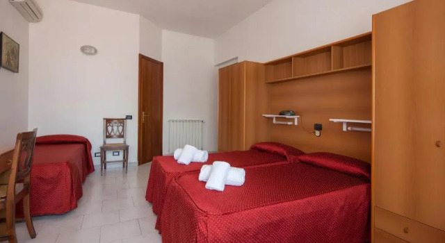 Четырёхместный номер Classic Hotel Nella