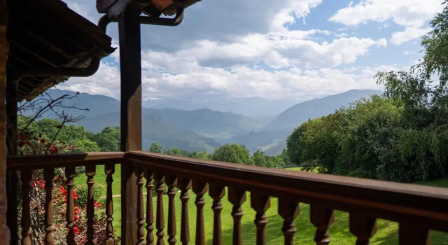 Полулюкс La Montaña Mágica Hotel Rural