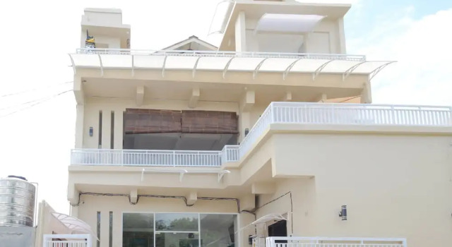 Airy Legian Pandawa Satu 1 Kuta Bali, Забронировать Отель Отели в центре Легиан, в центре