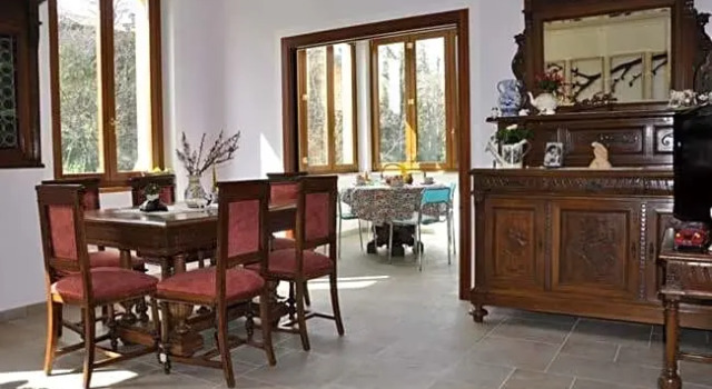 il coniglio sulla luna, Rezerwuj Hotel Erba Lombardia
