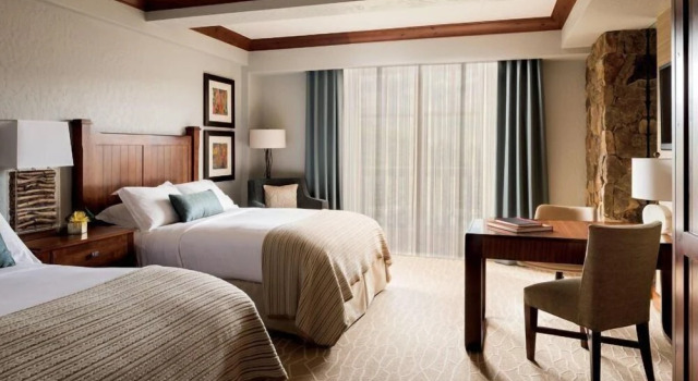 Bachelor Gulch Ritz-carlton Hotel Room With Ski in, Ski out Access, Hot Tub, and Full Service Spa