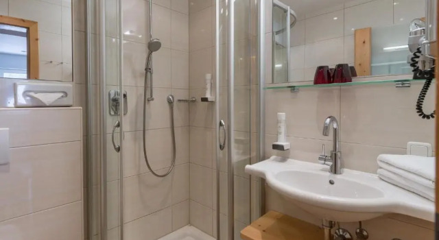 Номер Standard Hotel Caroline