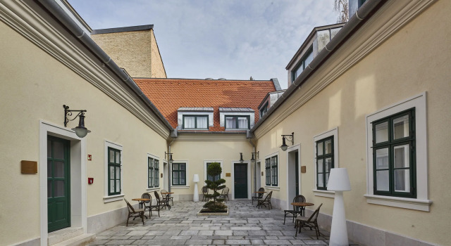 Maison Bistro & Hotel