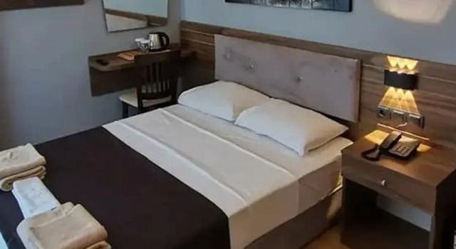 Nicer Hotel