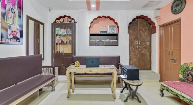 OYO 46815 Banaji Home Stay