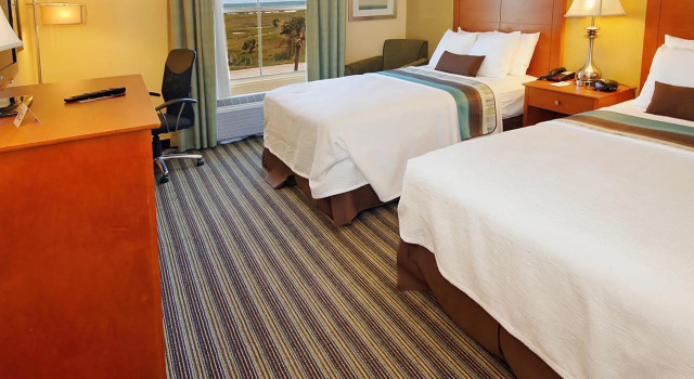 Четырёхместный номер Standard Best Western Plus Seawall Inn & Suites by the Beach