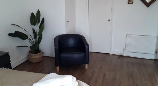 Stunning 1-bed Apartment in London, Varaa Huoneisto Asunnot kohteessa Merseyside, Huoneisto