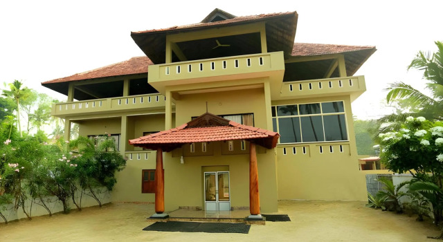 Cherai Beach Palace, Rezerwuj Hotel Hotele w Vypin Island z parkingiem, Parking