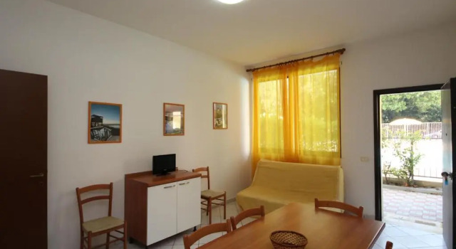 Acquasmeralda appartamento 03, Prenota Appartamento Hotel a Delta del Po con piscina, Piscina