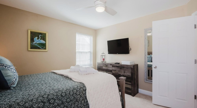 Dogs Welcome! Adorable 3-bedroom Coastal Home in Historic Old Town Bluffton, Забронировать Дом для отпуска Отели в центре Блаффтон, в центре