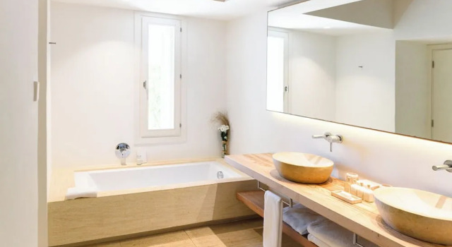 Standard Doppel Zimmer mit Balkon und mit Gartenblick Torralbenc, a Small Luxury Hotel of the World