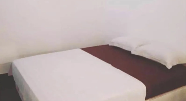 Homestay Ndalam Mbak Charly, Rezervovat Hotel 3hvězdičkové hotely v Yogyakarta Province, 3*