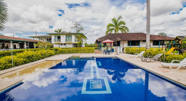 Hacienda Araucaria Habitacion 10, Reservar Casa de férias Moradias em Quindio, Vila