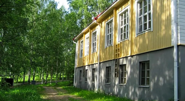 Koveron Majatalo, Buchen Sie Hotel Kovero 