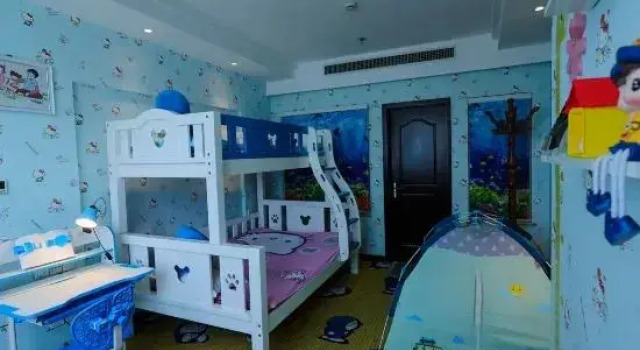 Люкс Deluxe Fengsheng Zhongzhou Business Hotel