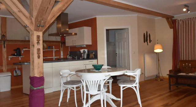 Rustic-style Apartment in Buschenhagen with Garden, Забронировать Апартаменты/квартира Ной-Бартельсхаген Мекленбург-Померания