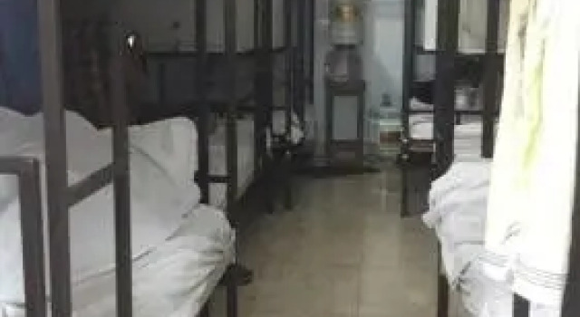 Sri Govindarajaswamy Dormitory, Забронировать Отель Тирупати штат Андхра-Прадеш, рядом с Центральный автобусный вокзал APSRTC