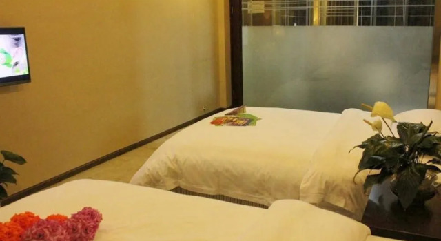 Jinhangong Hotel (Chengdu Fengxi Avenue), Boek Hotel Hotels in Chengdu met parkeren, Parkeren