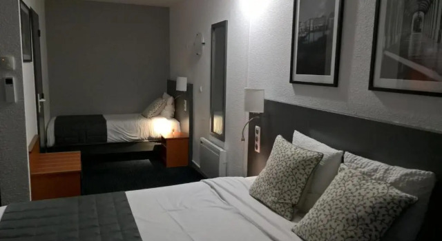 Одноместный номер Standard с видом на сад Hotel Tambourin