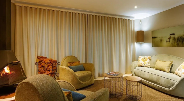 Коттедж Riverside Boutique Hotel