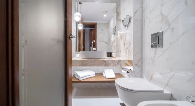 Номер Premium с балконом и с видом на Акрополь Electra Palace Athens