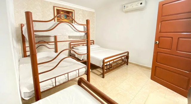 Семейный номер Standard Hotel Ayenda Republicano Colonial No 2