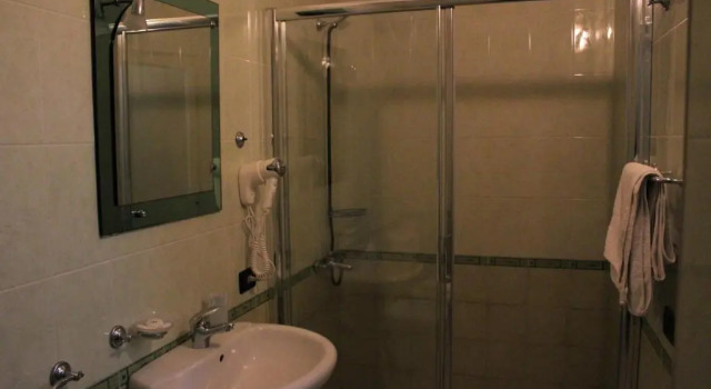 Двухместный номер Standard с балконом и с частичным видом на море Hotel Kristal