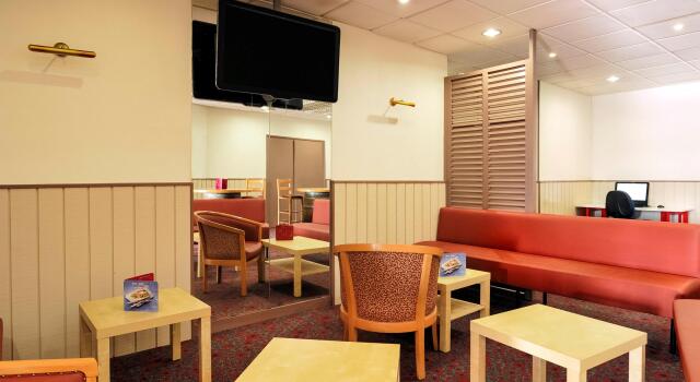 B&B HOTEL Boulogne-sur-Mer Centre Les Ports, Забронировать Отель «постель и завтрак» Отели Булонь-сюр-Мер 3 звезды, рядом с Boulogne-sur-Mer Museum, 3*