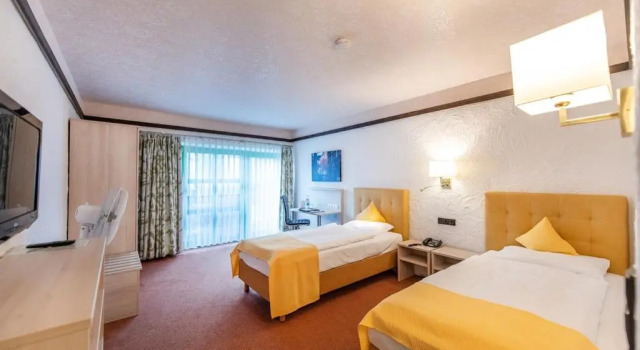 Двухместный номер Comfort CONTEL Hotel
