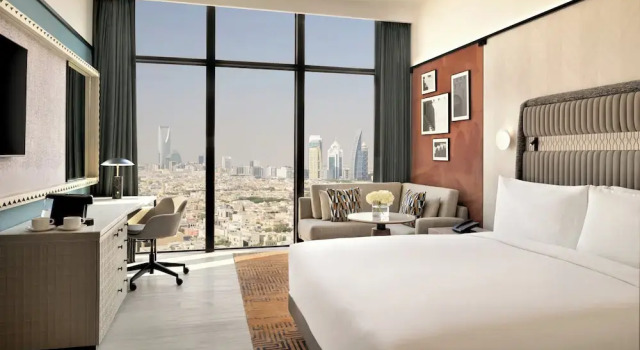Номер Standard Crowne Plaza Riyadh Al Takhassusi By IHG