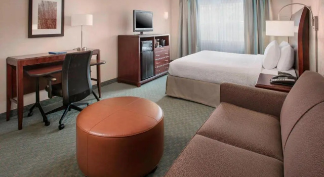 Студия Fairfield Inn & Suites by Marriott Great Barrington Lenox/Berkshires