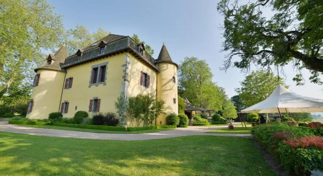 Номер Superior Resort Golf Château de Salles