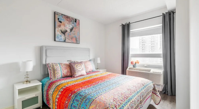 GLOBALSTAY. Downtown Hamilton Apartments, Prenota Appartamento Hotel a Ontario con parcheggio, Parcheggio