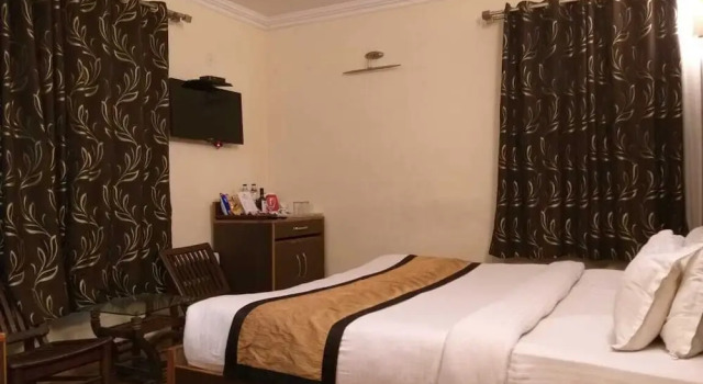 Двухместный номер Deluxe Treebo Bridge View Regency, Mall Road