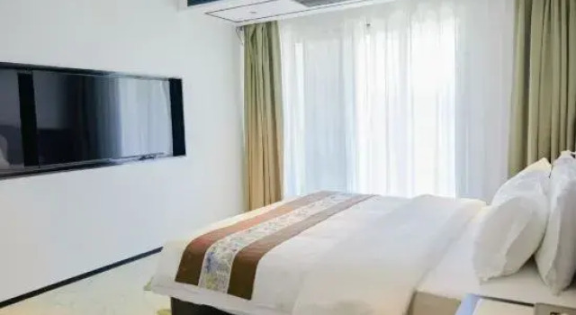 Люкс Luxury Mekong River Four Seasons Hotel (Splashing Square)