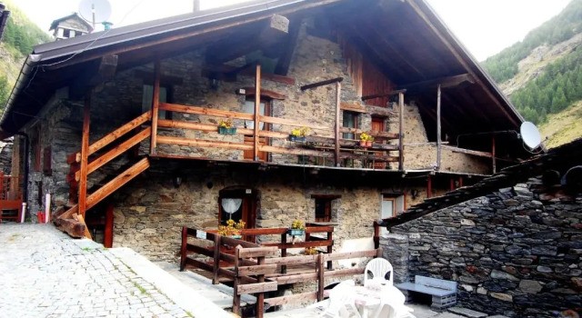 Апартаменты Case Gran Paradiso Villaggio Melignon