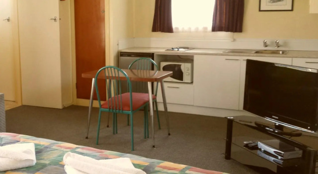 Студия Standard Lantern Court Motel
