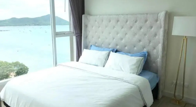 Beachfront Bang Saray By RoomQuest Hotel, Забронировать Отель Отели провинции Чонбури с парковкой, Парковка