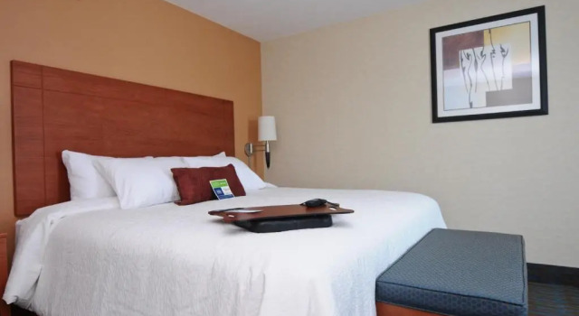 Номер Standard с красивым видом из окна Hampton by Hilton Queretaro Tecnologico