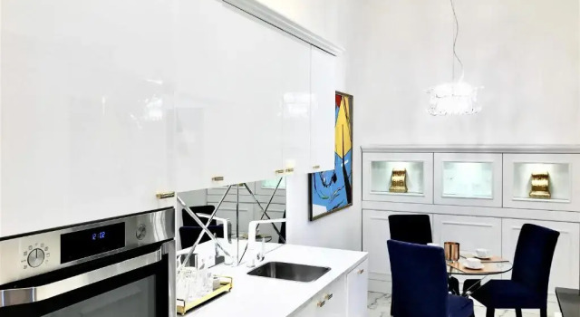 Люкс Luxury с 2 комнатами с видом на город Luxury Apartments MONDRIAN Market Square III