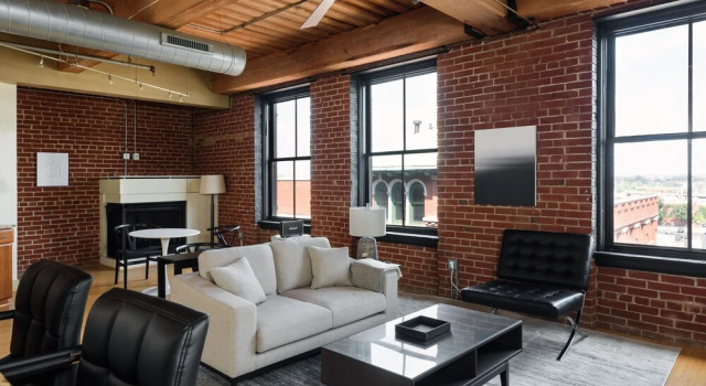 Bogen - Spacious DT Apts with Gym by Zencity, Book Hotel Saint Louis Missouri