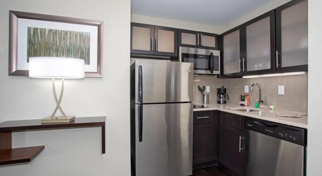 Двухместная студия люкс Staybridge Suites Denver South - Highlands Ranch by IHG