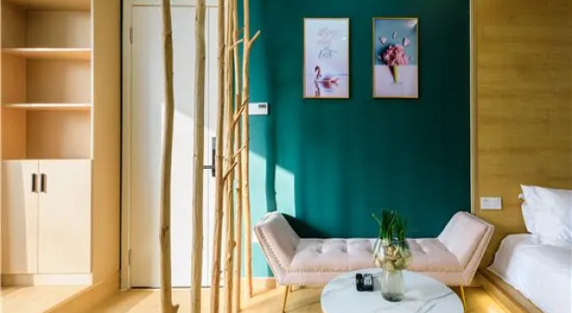 Люкс Premier с видом на сад Liyang Lingzhu Homestay