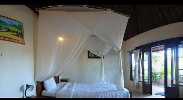 Romeo Beachfront Bungalow, Rezervovat Hotel Hotely v Bali se snídaní, Snídaně