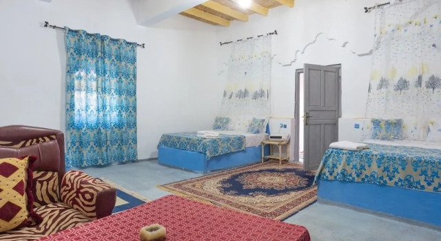 La Maison d'Hotes Les Grottes, Rezerwuj Hotel Hotele w Souss-Massa-Draa z basenem, Basen