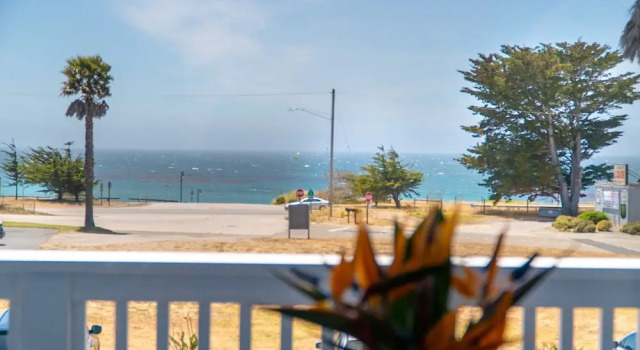 Двухместный номер Standard с видом на океан San Simeon Lodge