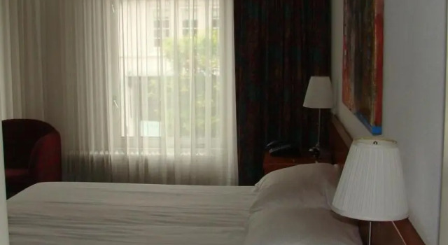 Двухместный номер Deluxe Square Boutique Hotel & Brasserie