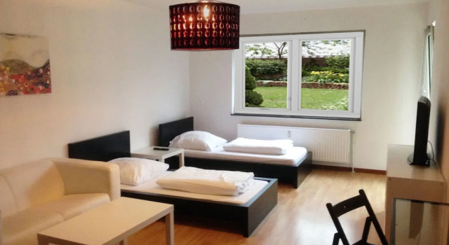 Апартаменты с 2 комнатами с балконом Messe Apartment Hannover