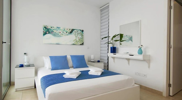 Villa Napa Seaside, Забронировать Отель Отели Айия-Напа с бассейном, рядом с Пляж Луккос Ту Манди, Бассейн